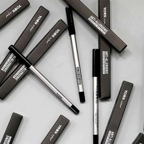 مداد چشم مشکی یورن ضد حساسیت