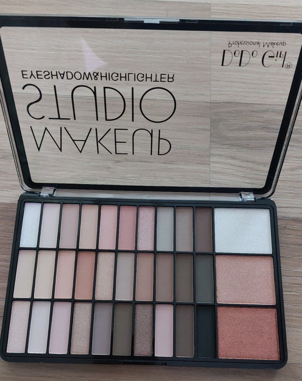 پالت سایه و هایلایتر دودوگرل