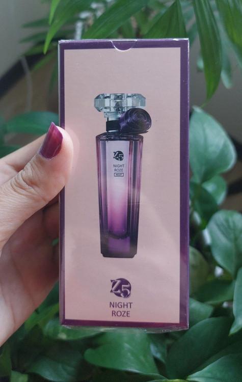 ادکلن tresor midnight rose Z5