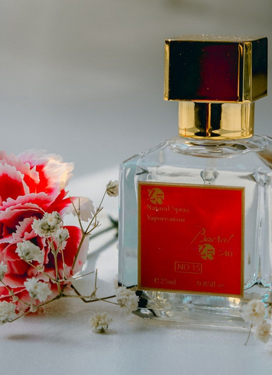 ادکلن زنانه و مردانه 540 Baccarat Rouge
