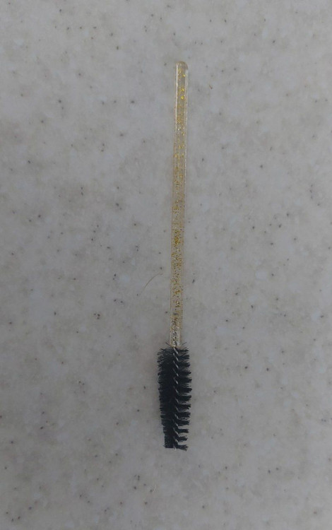 برس مژه و ابرو